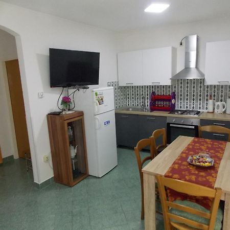 Hanifa Apartmani Rovinj Exterior foto